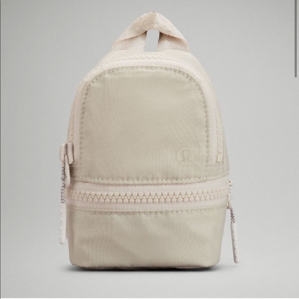 Lululemon- City Adventurer Backpack Nano - White opal